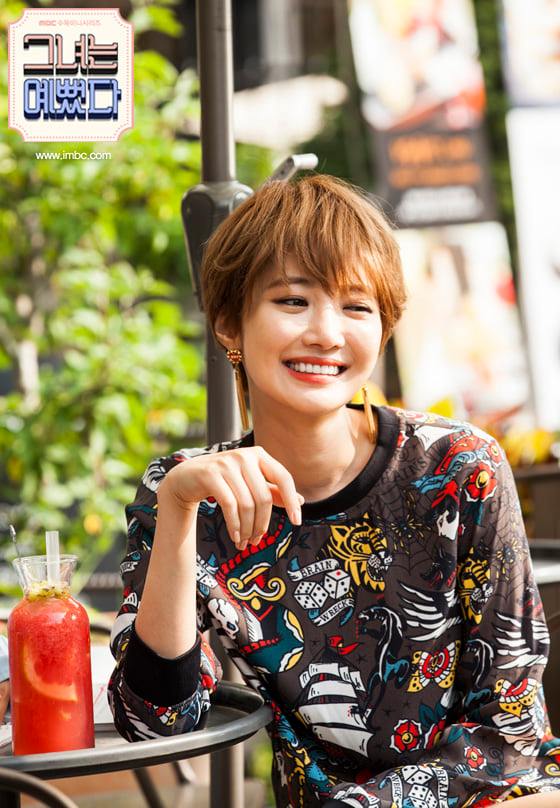 Min Ha-ri (Kim Eun-joo) trong She was pretty. Nếu nói đến hình mẫu nữ phụ trong tim mình, thì   ...