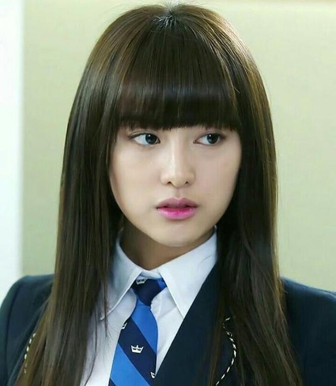 Yoo Rachel (Kim Ji-won) trong The HeirsXinh đẹp, giàu có và học giỏi như này xứng đáng có 100   ...