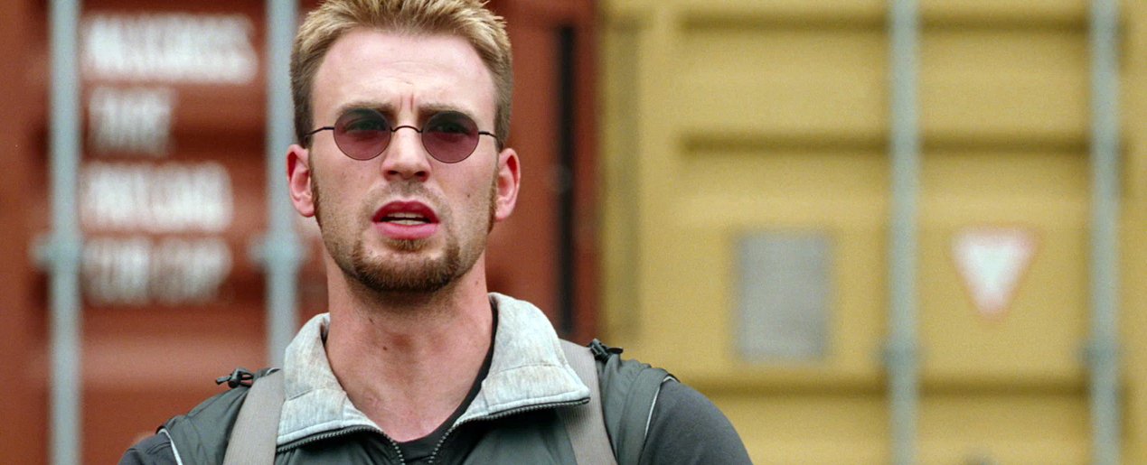 Chris Evans trong The Losers.