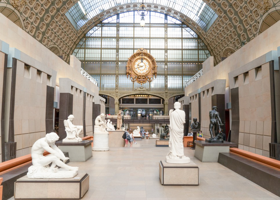Không gian bên trong bảo tàng nghệ thuật nổi tiếng Musée d’Orsay. Ảnh: Internet