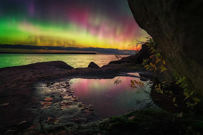 “Aurora Sherbet in the Apostles”, Marybeth Kiczenski