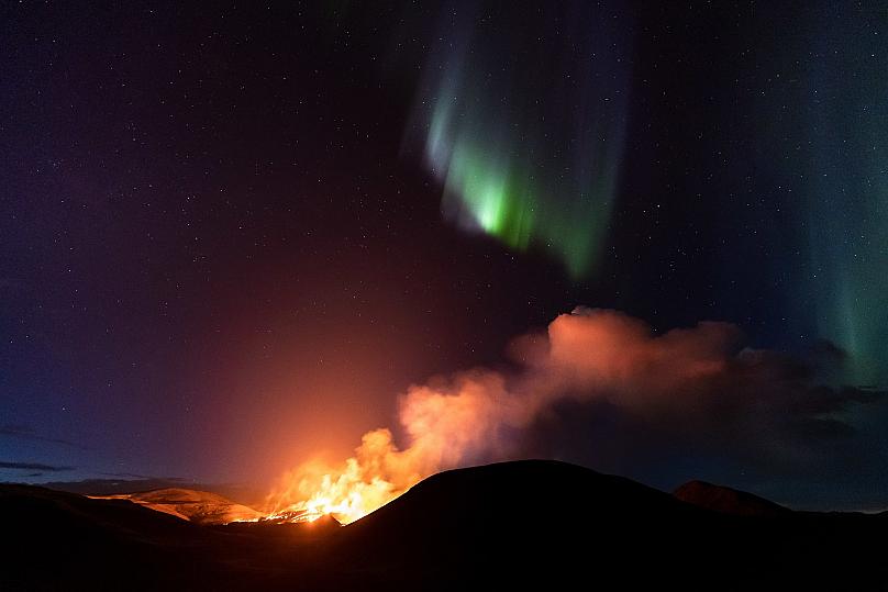 “Volcanic Aurora Borealis”, Jeroen Van Nieuwenhove