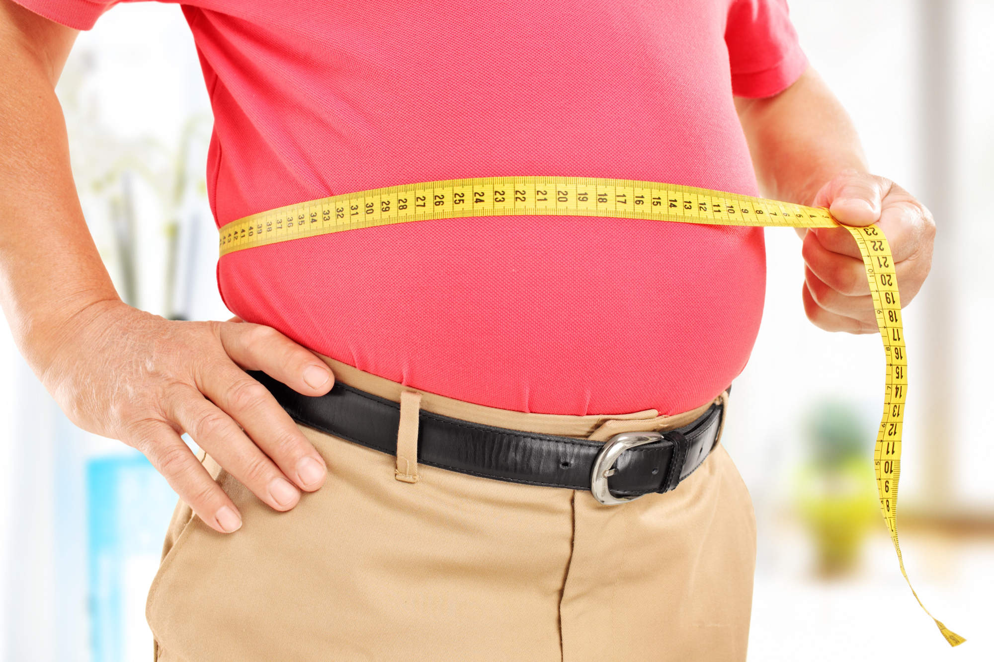 Nếu vòng bụng của bạn lớn hơn 94cm (37 inch), có lẽ bạn đang thừa cân và cần phải làm gì đó để ...