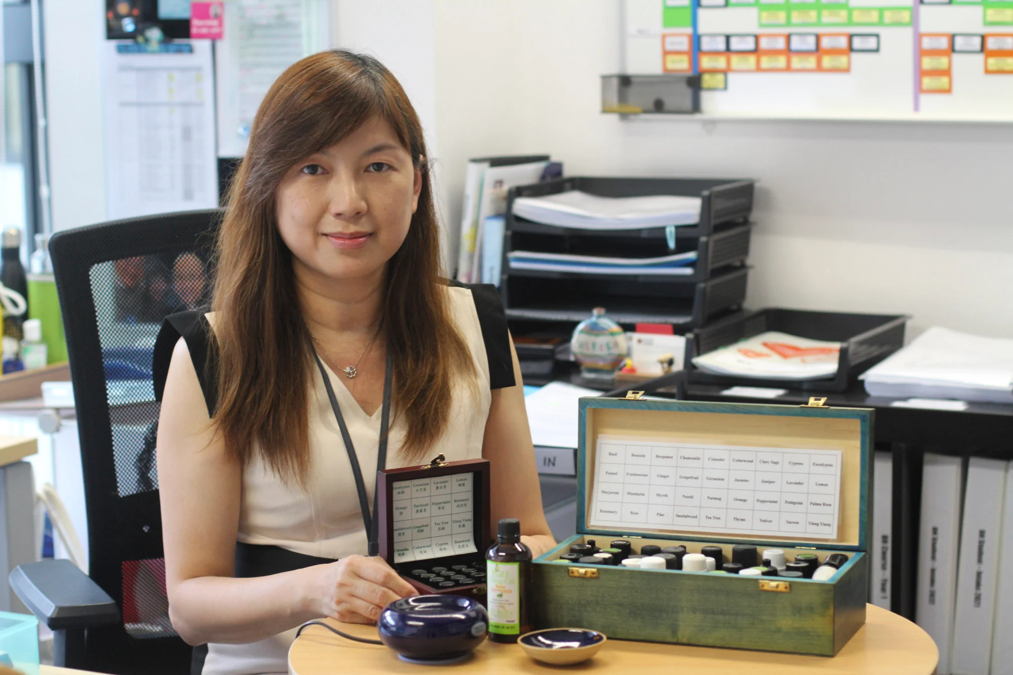 Tiến sĩ Theresa Lai Tze-kwan đã thấy cách liệu pháp hương thơm có thể giúp bệnh nhân ung thư.