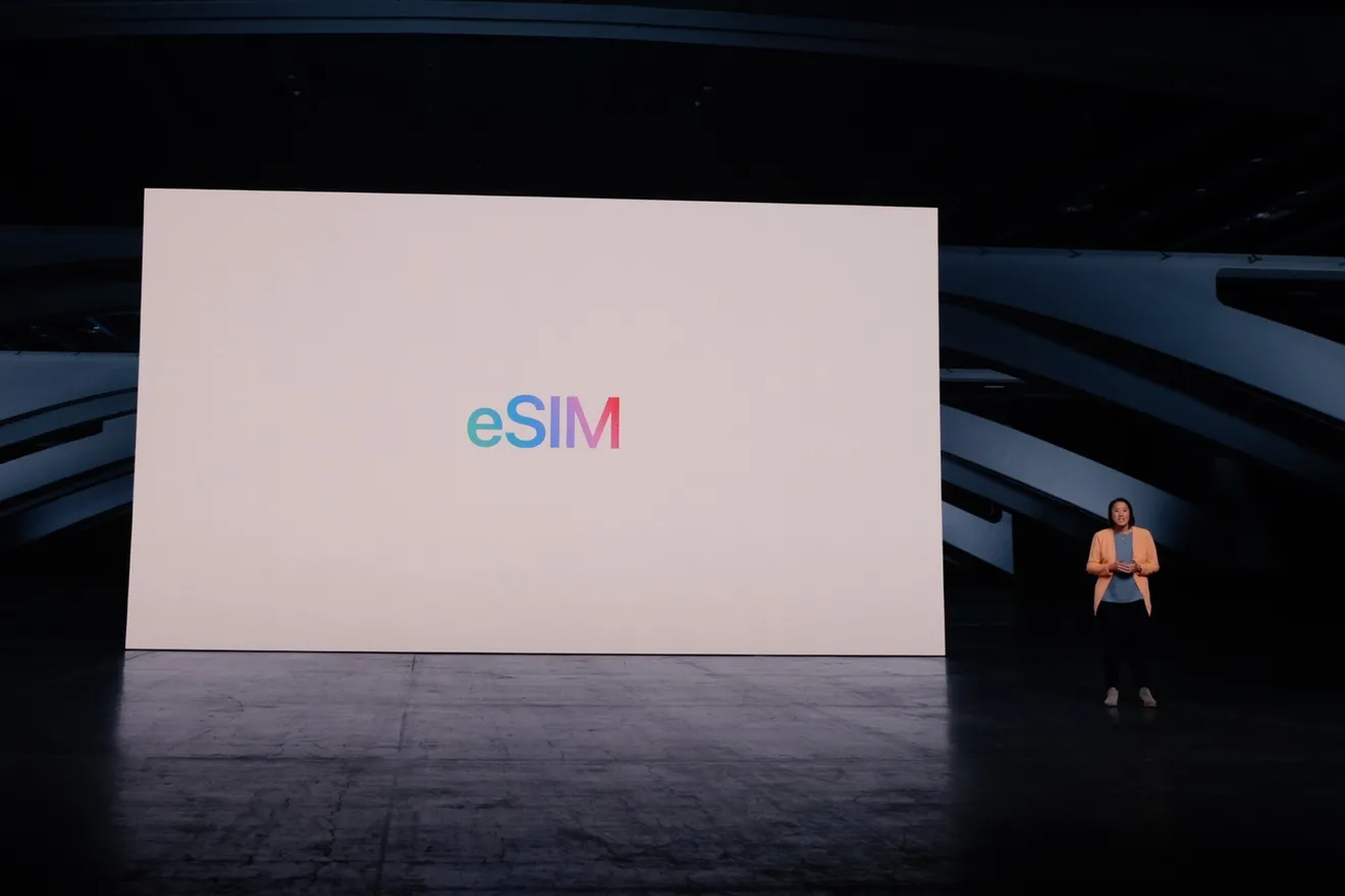 Apple thông báo rằng họ sẽ không sử dụng khay SIM vật lý mà chuyển sang Esim với các sản phẩm ...