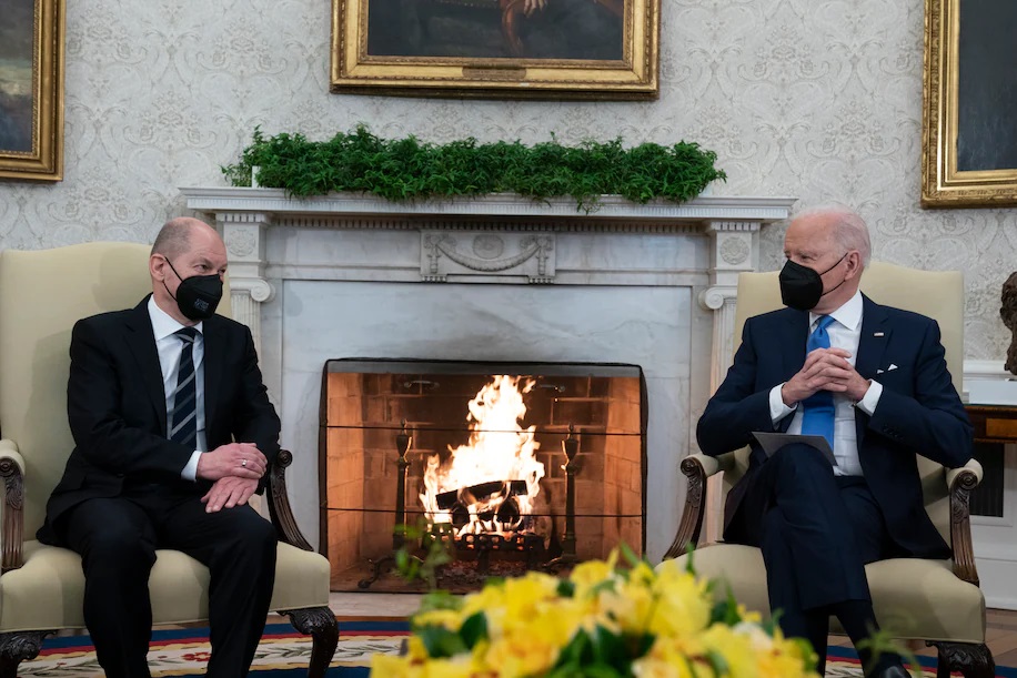 Tổng thống Biden gặp Thủ tướng Đức Olaf Scholz tại Washington vào ngày 7 tháng 2. Ảnh: AP   ...