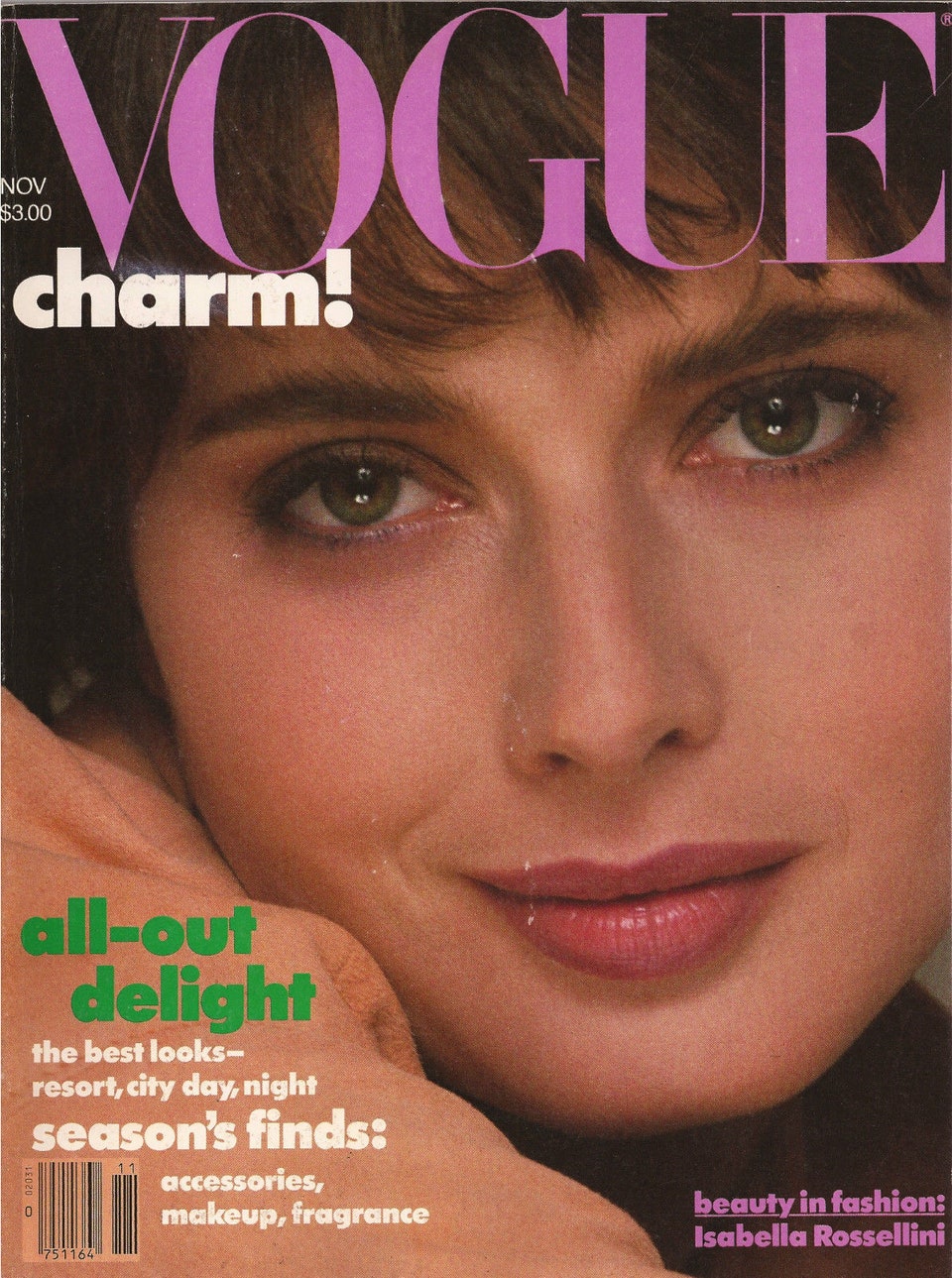 Isabella Rossellini trên bìa tạp chí Vogue số tháng 11/1982.