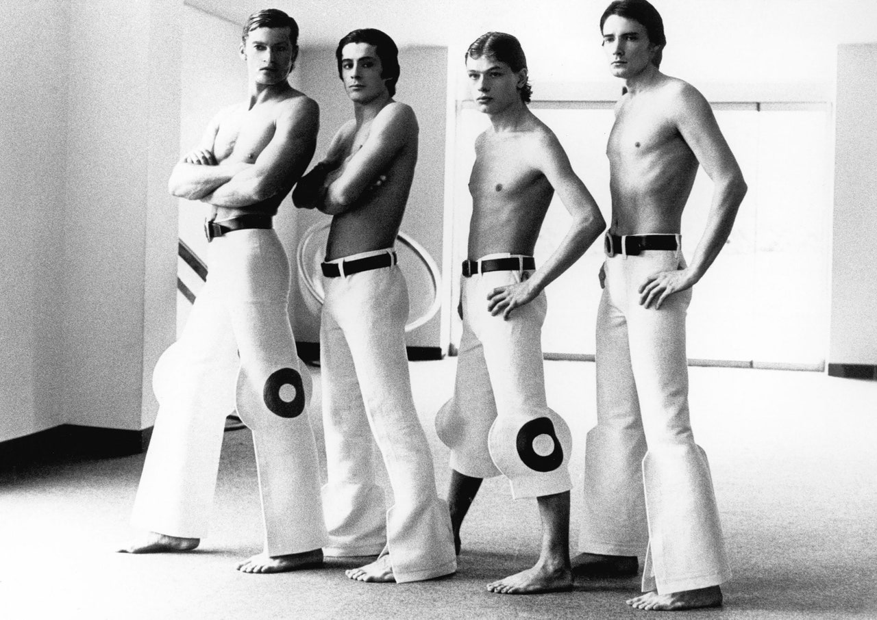 Những chiếc quần linen của Pierre Cardin, 1972. Pierre đã từng mô tả phong cách của dòng quần  ...