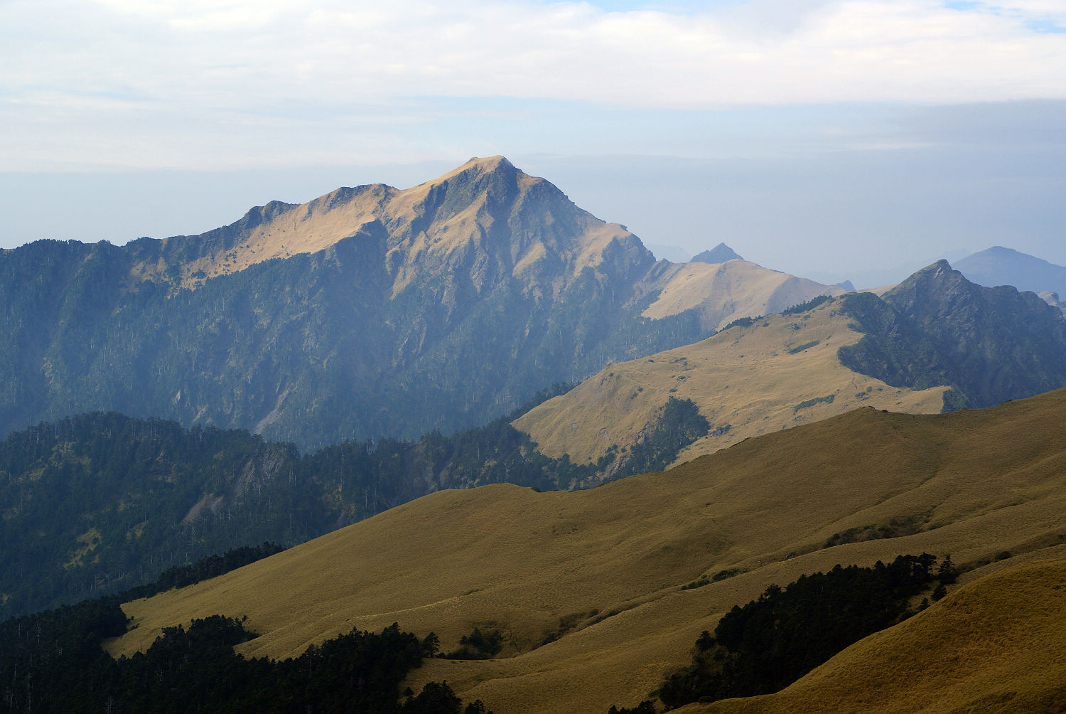 Hình ảnh của núi Kỳ Lai