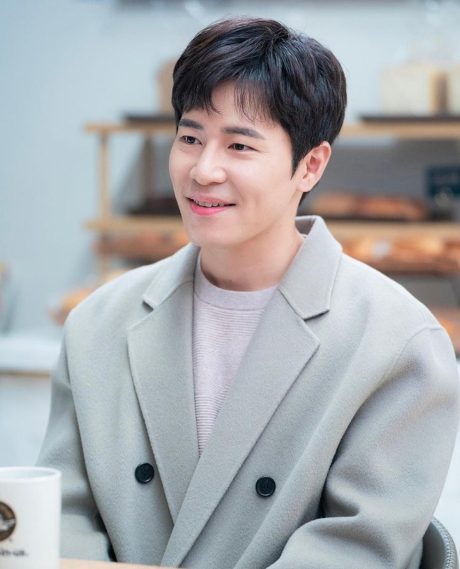 Lee Kyu Hyung vai Yoo Han Yang, anh trai của nghệ sĩ dương cầm Yoo Seung Jin