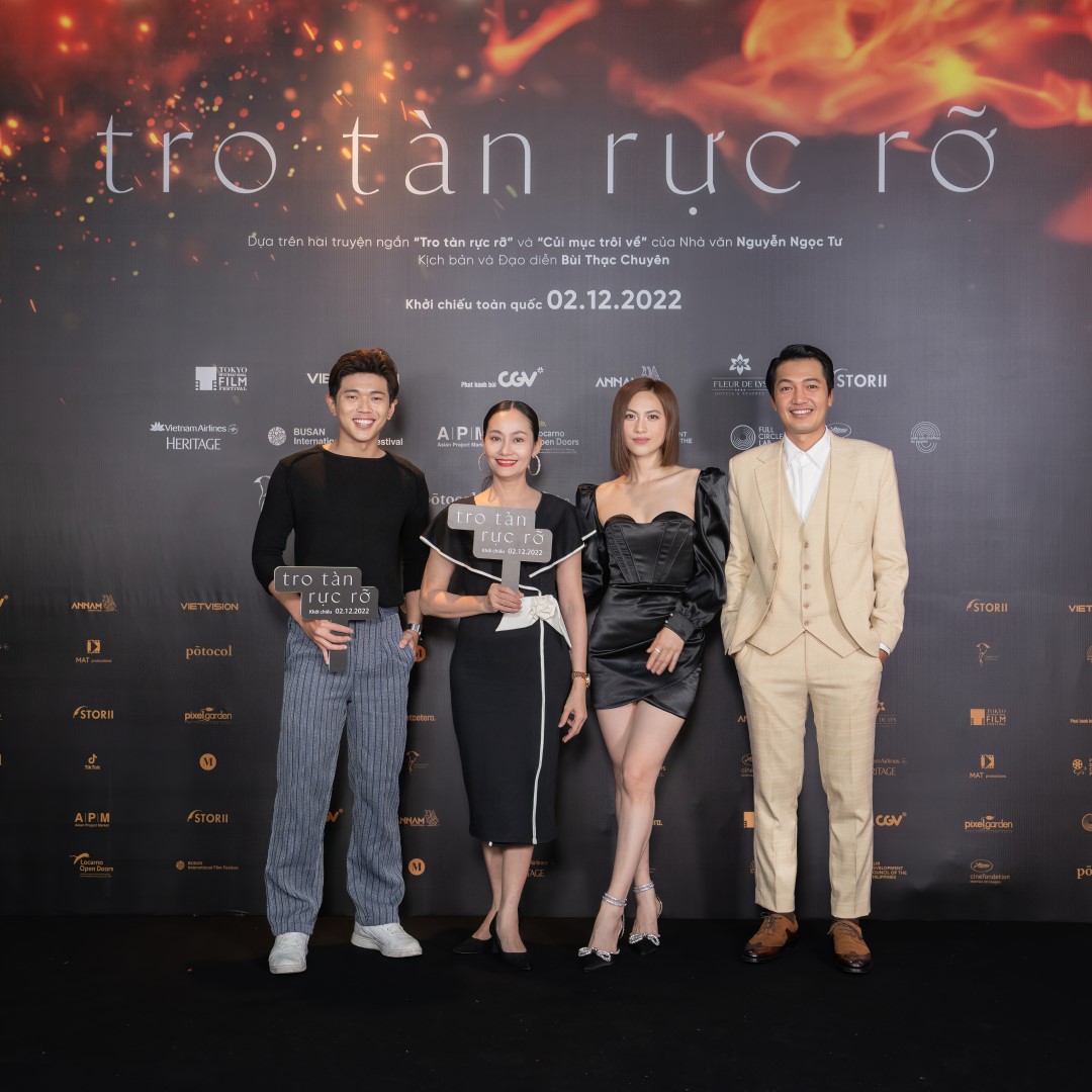 Từ trái sang: diễn viên Lê Công Hoàng, Thúy Hạnh, Phương Anh Đào, Quang Tuấn