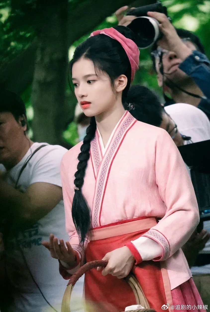   Tạo hình của Trương Tịnh Nghi trong 